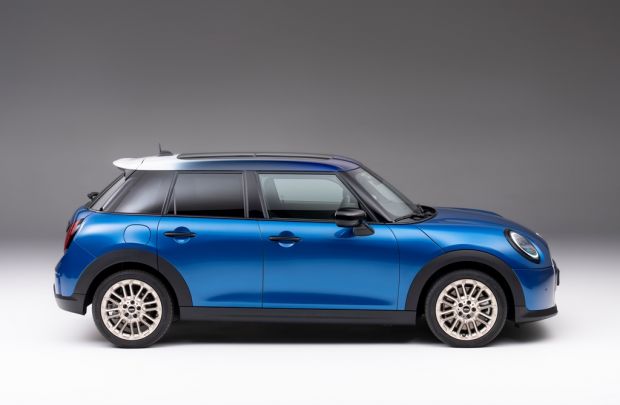 MINI announce latest 5 Door Hatch
