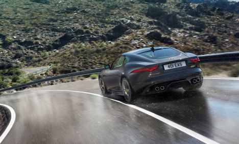 Jaguar F-Type to get manual gearbox and 4WD