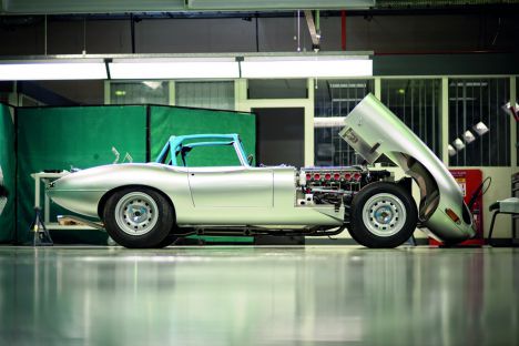 Jaguar Heritage opens new workshop at Browns Lane 