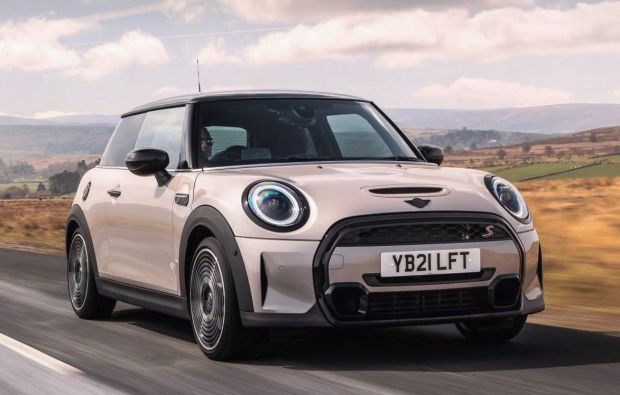 One millionth MINI delivered in the UK