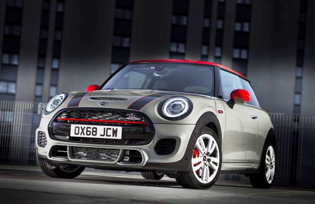 2019 JCW Hatch model added to MINI range