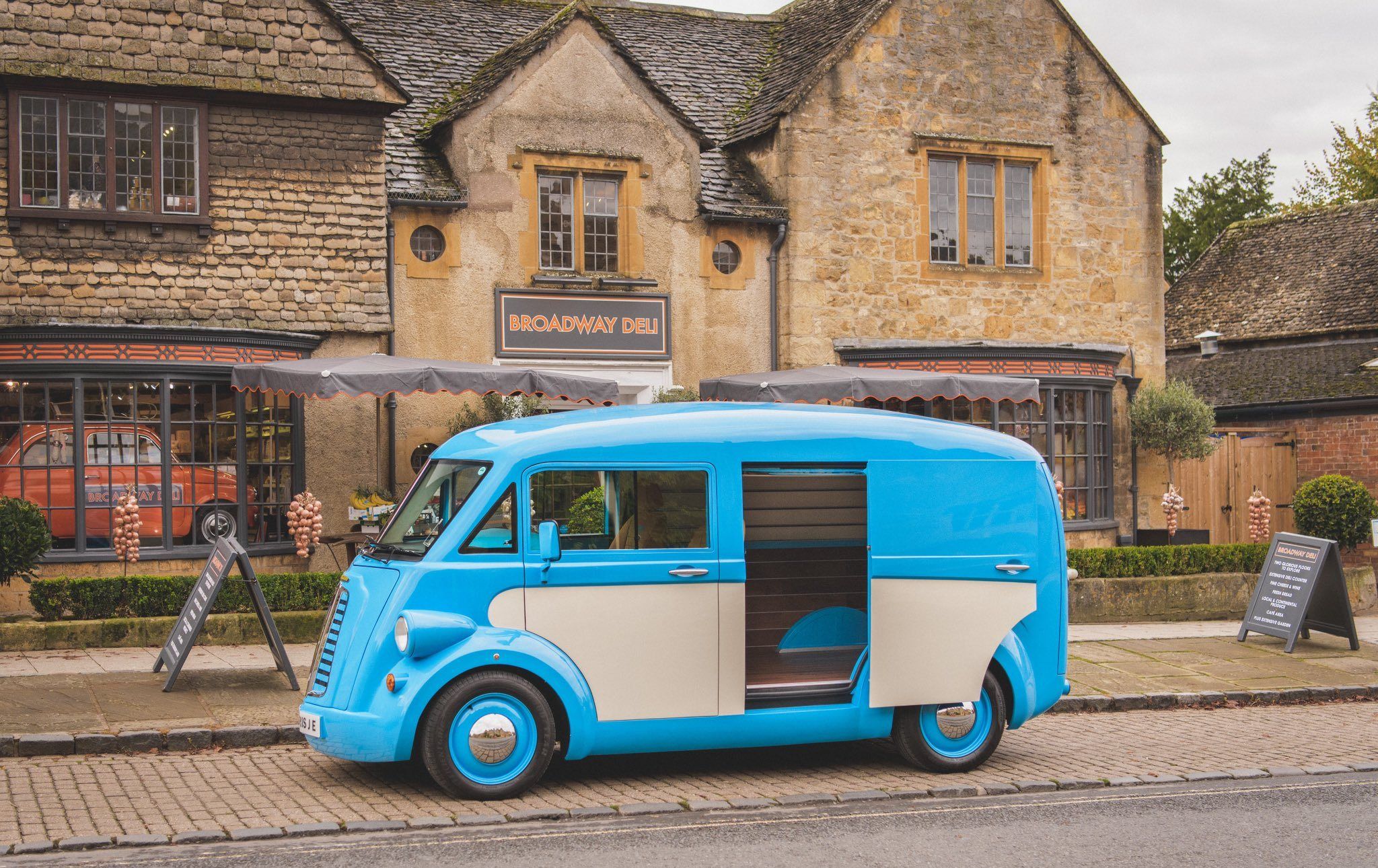 Morris JE