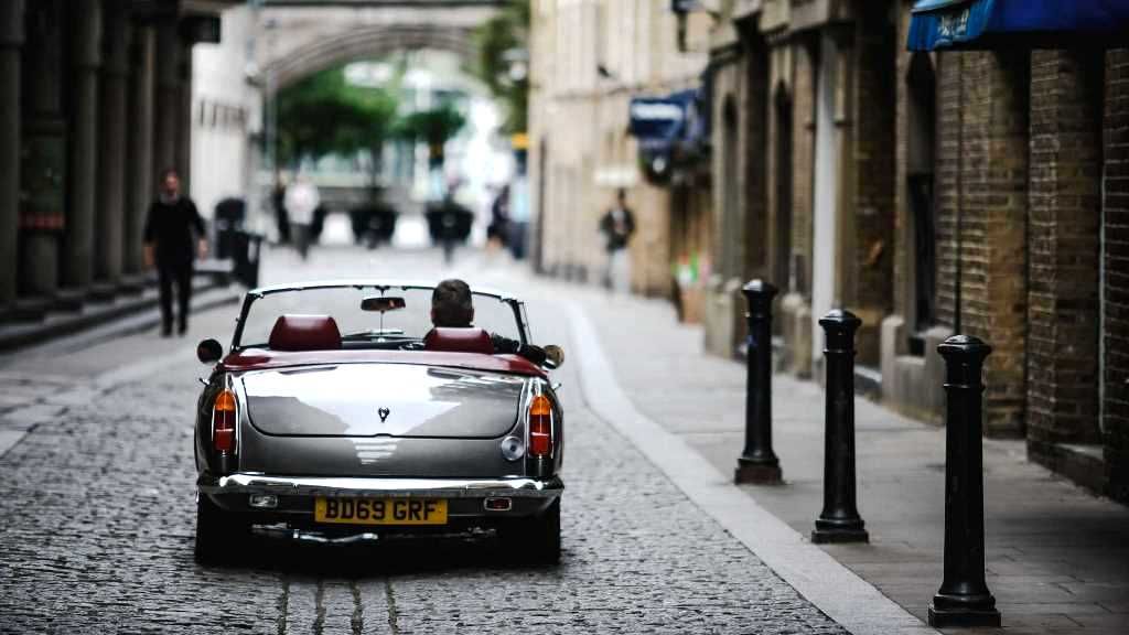 EV Roadster