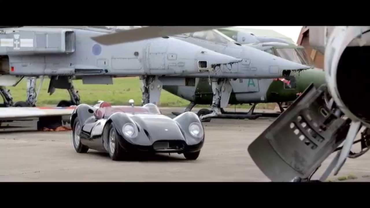 Lister Jaguar Knobbly 2015: French Journalist Makes History